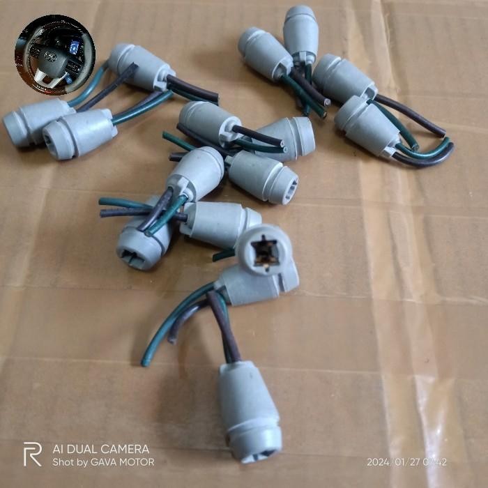 PREMIUM soket lampu socket bholam spedometer T5