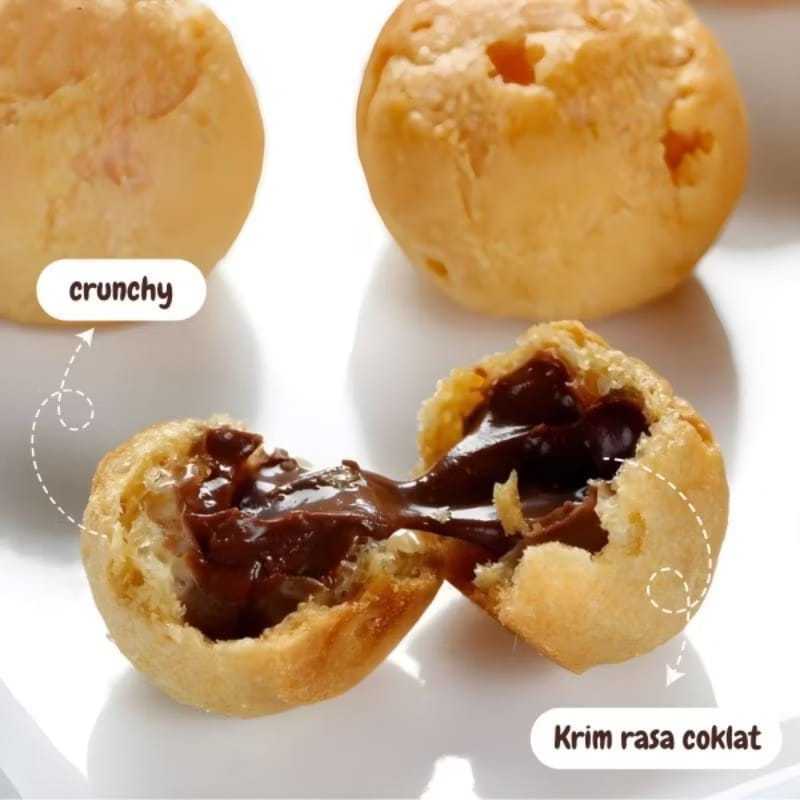 

Olivoliv Snack Snack Kue Soes Coklat 2Kg / Soes Krem Ballen 2Kg / Kue Kering Coklat