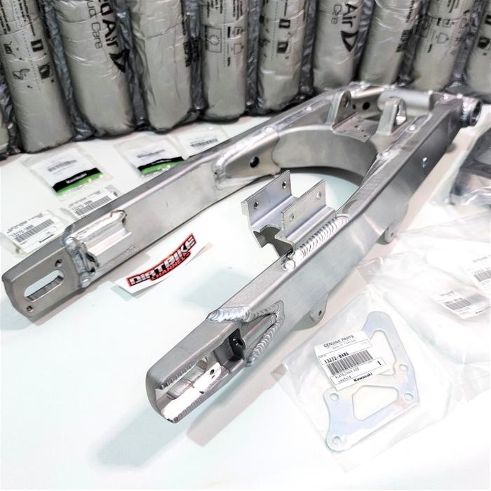 PREMIUM Swing Arm KLX 140 SET ORIGINAL KAWASAKI PNP KLX 150