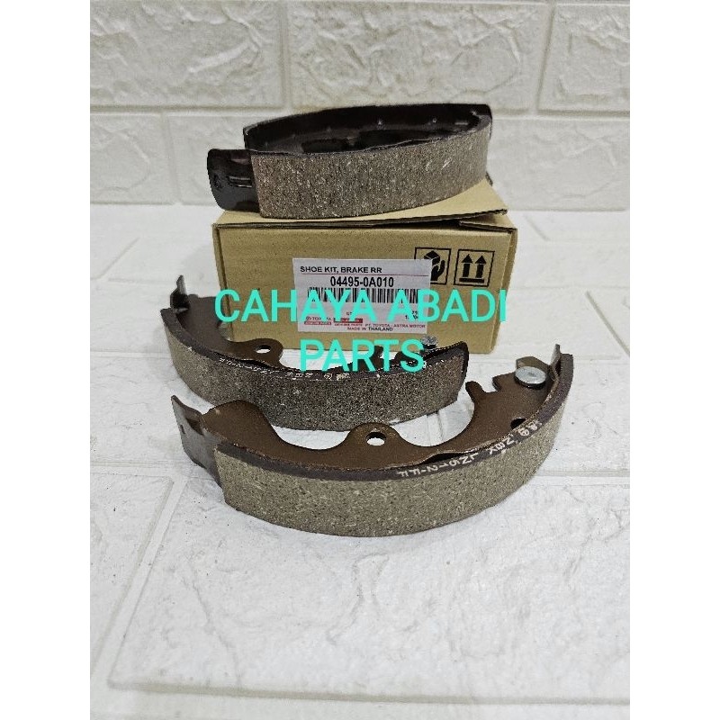 Kampas rem belakang soluna starlet brake shoe soluna kanvas rem belakang soluna new starlet.