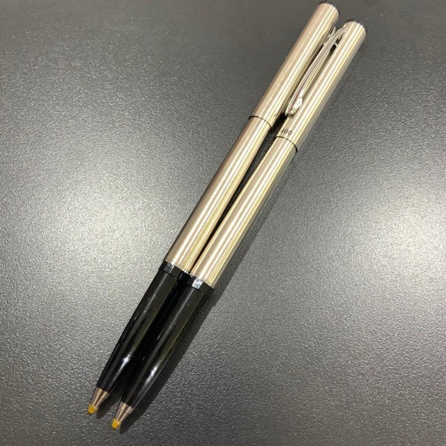 

PENTEL Rolling Pen Tr 400 Mg8 (1 Pcs) Bolpen Pena Pulpen