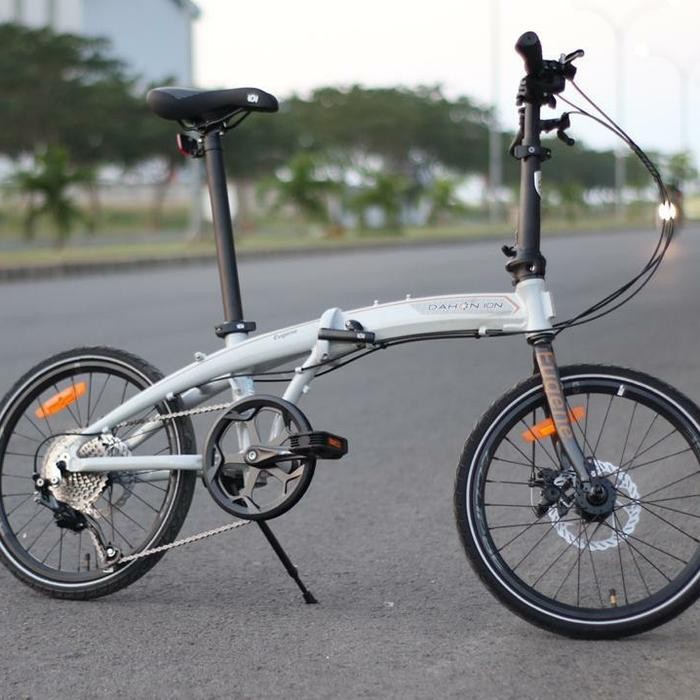 Sepeda Lipat Dahon Ion Eugene