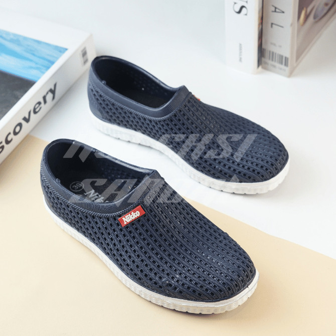 BIG PROMO Sepatu Karet Pria Anti Air Untuk Bekerja Kantor Konstrusi Ojol Size 39 - 43