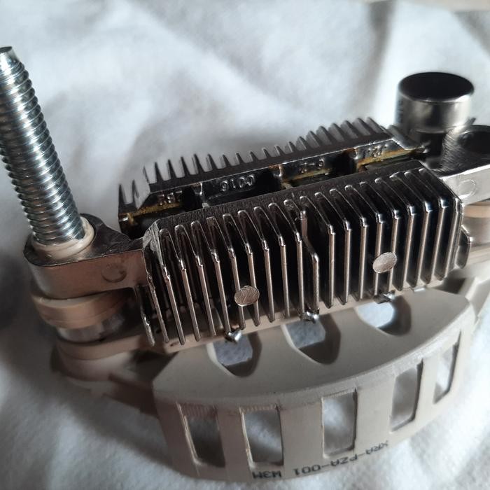 Rectifier Alternator / Dioda Dinamo Ampere Mitsubishi Kuda Bensin