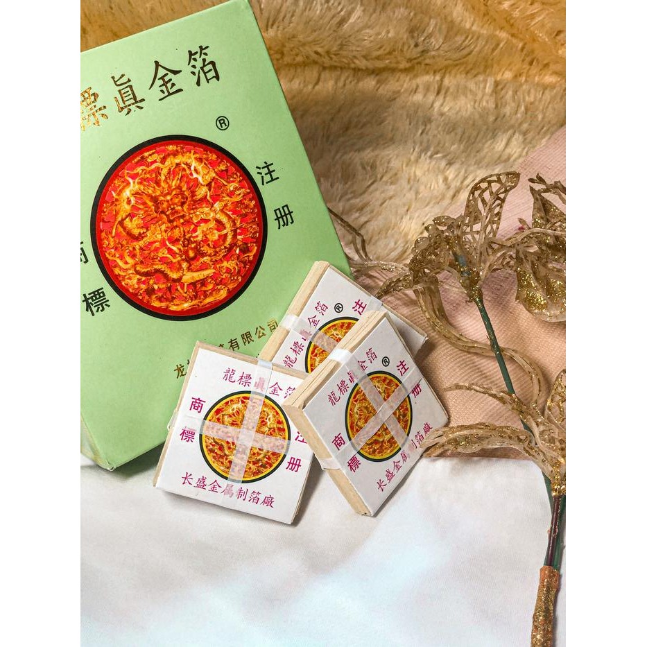 

YOUBBYSHOP EDIBLE GOLD LEAF DRAGON / KIMPO 24 KARAT GROSIR