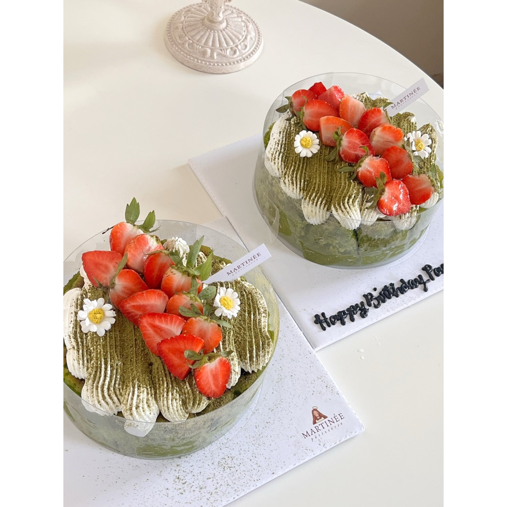 

Matcha Strawberry Cheesecake