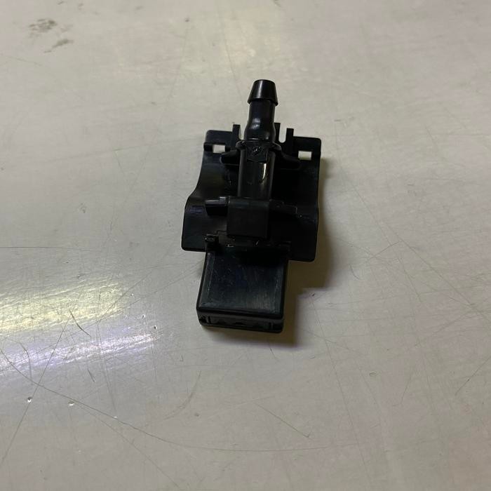 Nozzle Wiper Innova Reborn-Semprotan Wiper Innova Reborn Kode 068