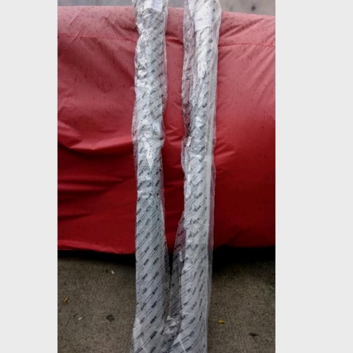 side skirt lisplang bodykit samping Innova 2005 -2015 original