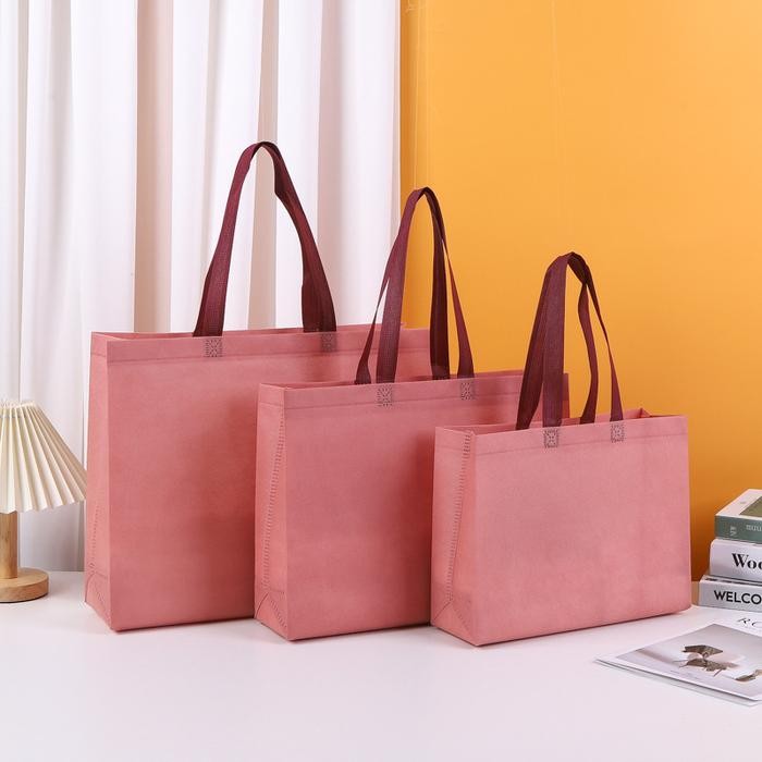 

Goodie Bag Tas Belanja Shopping Bag UK L 40x25x12 Kantong Belanja Tas Belanja Bisa Dipakai ulang