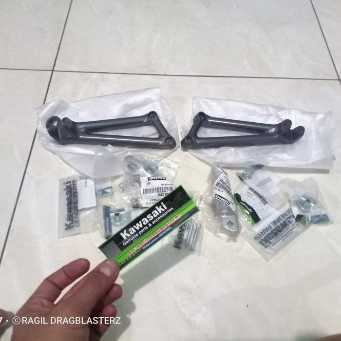 Footstep/Step Belakang Fullset New Ninja Rr/Ninja Rr Old Original