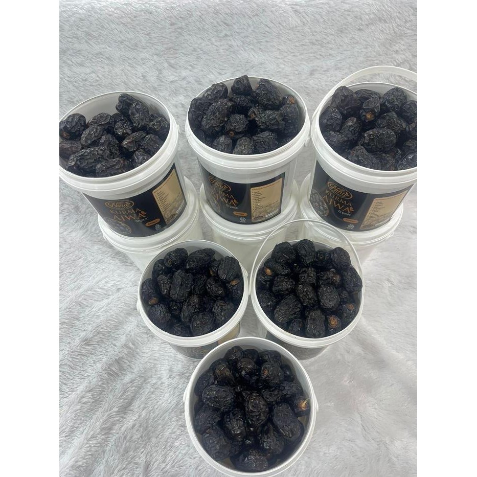 

Kurma Ajwa Organik Ember Oleh-Oleh Haji Umroh