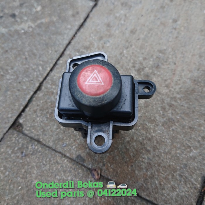 saklar switch hazard nissan serena c24