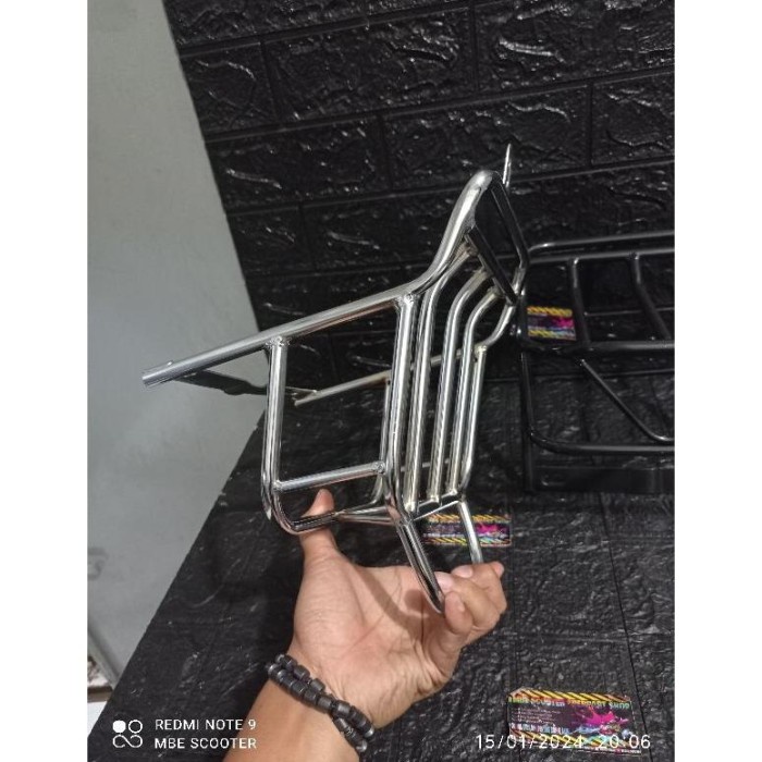 Backrack Rak Belakang Vespa Model Minimalis Vespa Super Sprint