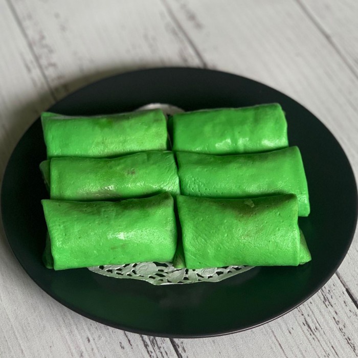 

DADAR GULUNG ISI COKELAT OJOL ONLY KODE 397