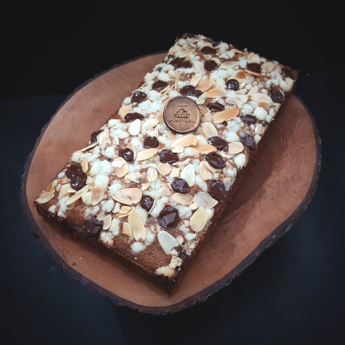 

DON BAKESHOP BANANA CAKE / BOLU PISANG DON BAKESHOP KODE 193