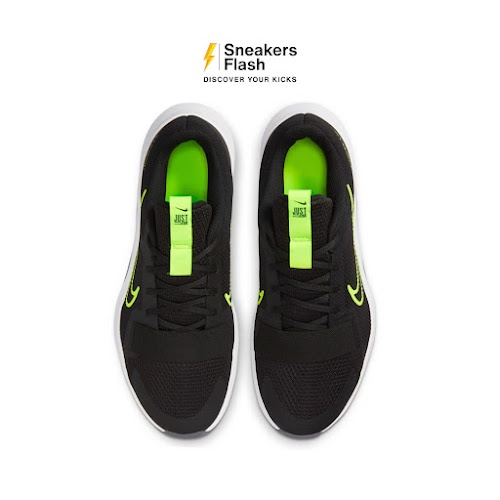 NIKE Mc Trainer 2 Black White Sepatu Sneakers Pria - DM0823002 - Size 44