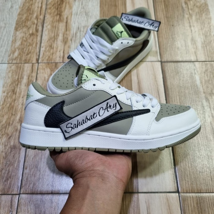Sepatu Aj 1 Low Golf Travis Neutral Olive