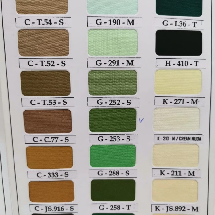 kain oxford sari warna 115cm SEDANG (S)