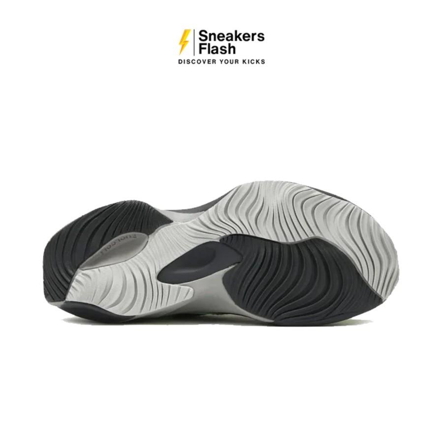 NEW BALANCE Wrpd Runner Green Black Sepatu Sneakers Pria - UWRPDKOM - Size 40.5