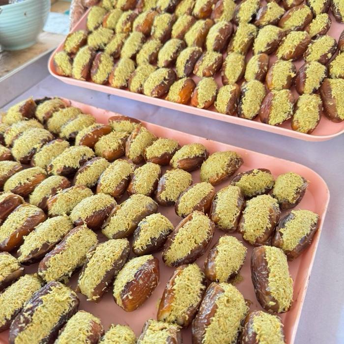 

terbaru !!! coklat dubai kurma pistachio kunafa 260g ready