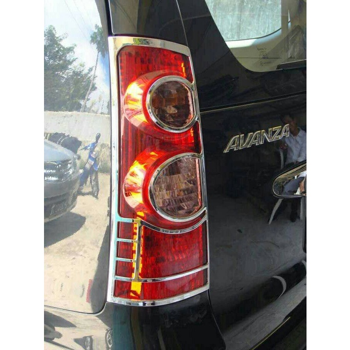 garnish garnis /list lampu belakang avanza /xenia chrome