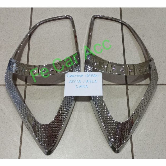 Garnish Agya/Ayla 2014-2016 List Lampu Depan Belakang CHROME