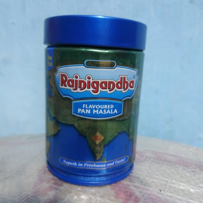

Ready Stok" Rajnigandha Pan Masala 100 Gram