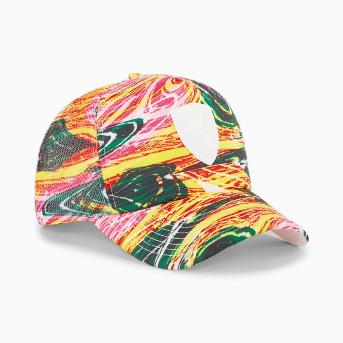 Scuderia Ferrari F1 2024 Race Crew Baseball Cap. Topi Unisex