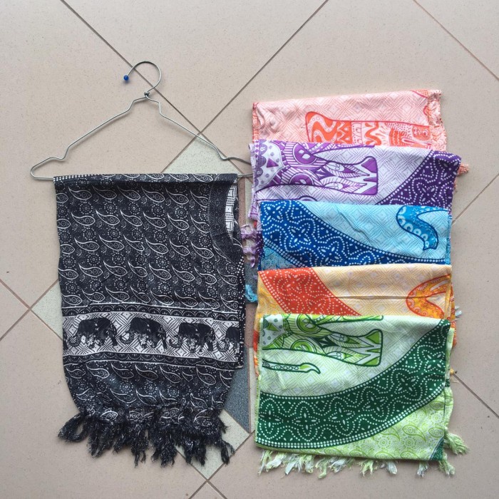 DISKON Pakaian Wanita / Sarung Pantai Bali / Kain Pantai Motif Gajah Besar