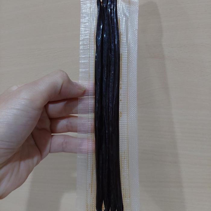 

Ready Stok" Vanilla Bean Planifolia 20 Gram