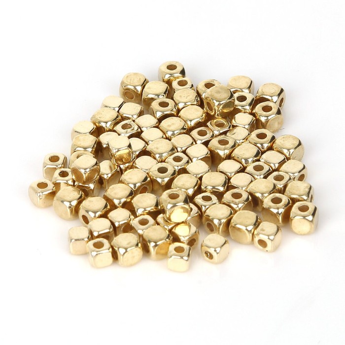 

{{{{}}] SPACER KOTAK GOLD STAINLESS