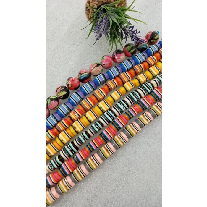 

------] BEADS RINGAN MIX COLOUR AND SHAPE