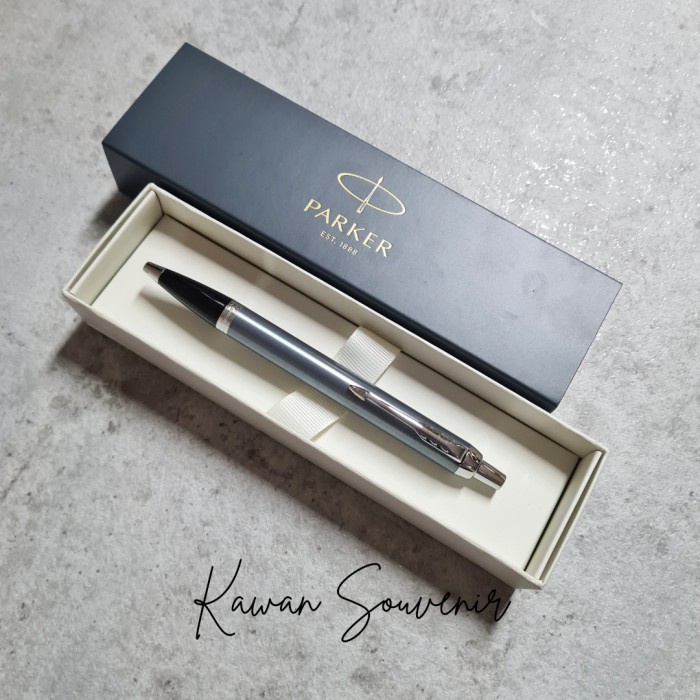 

Pulpen Parker Original IM New Light Blue Grey Chrome Trim BP