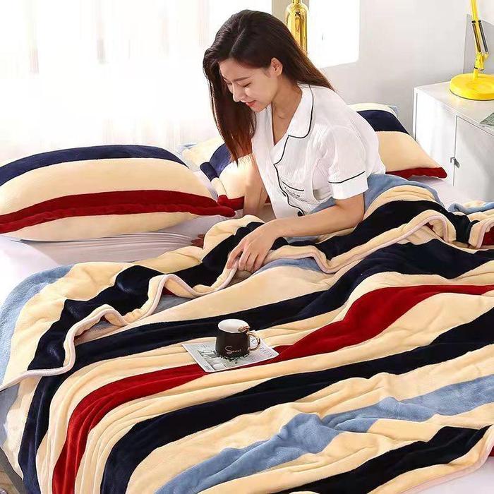 Selimut Bulu Halus 180x200 Motif Keren Asriyasashii Kado Kain