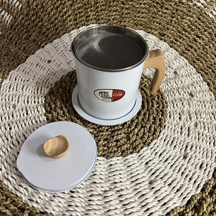 Oil Pot Putih Wadah Penyaring Minyak / Tempat Saringan Minyak Goreng