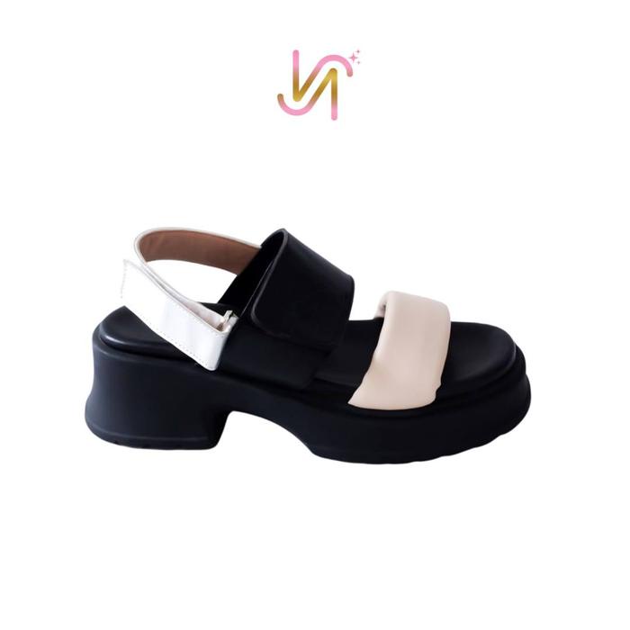 

Nadilastuff Signature Maureen Platform Sandal Wanita Premium