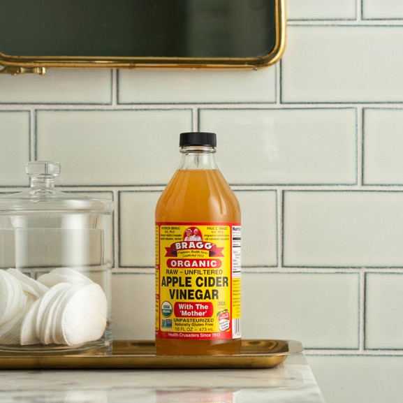 

BRAGG Apple cider vinegar 946 ml - ACV - raw - unfiltered