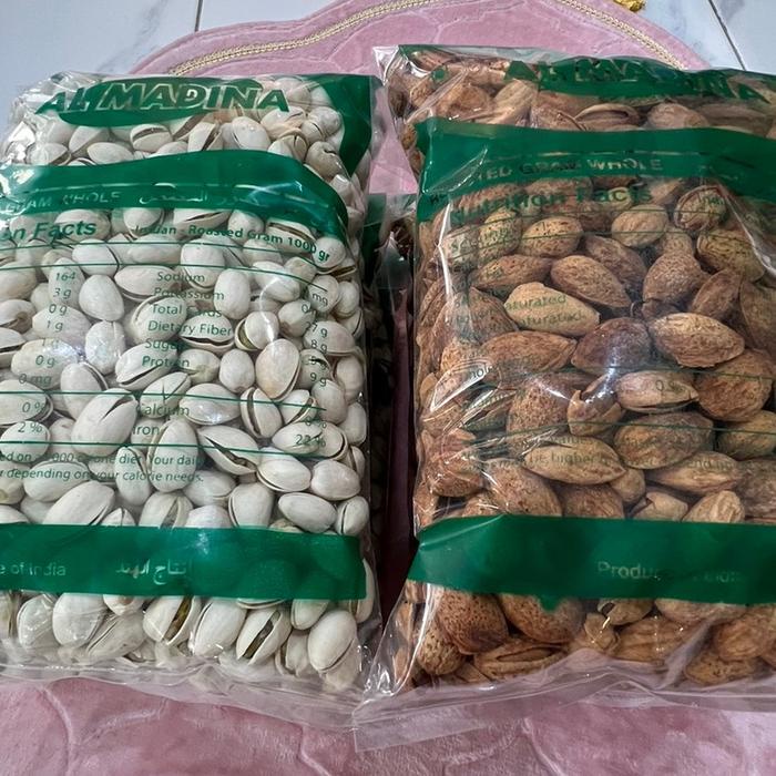 

SALE !!! KACANG ALMOND SUSU DAN KACANG PISTACHIO KEMASAN 1KG DAN 500GR CAMILAN FOOD CEMILAN SNACKS