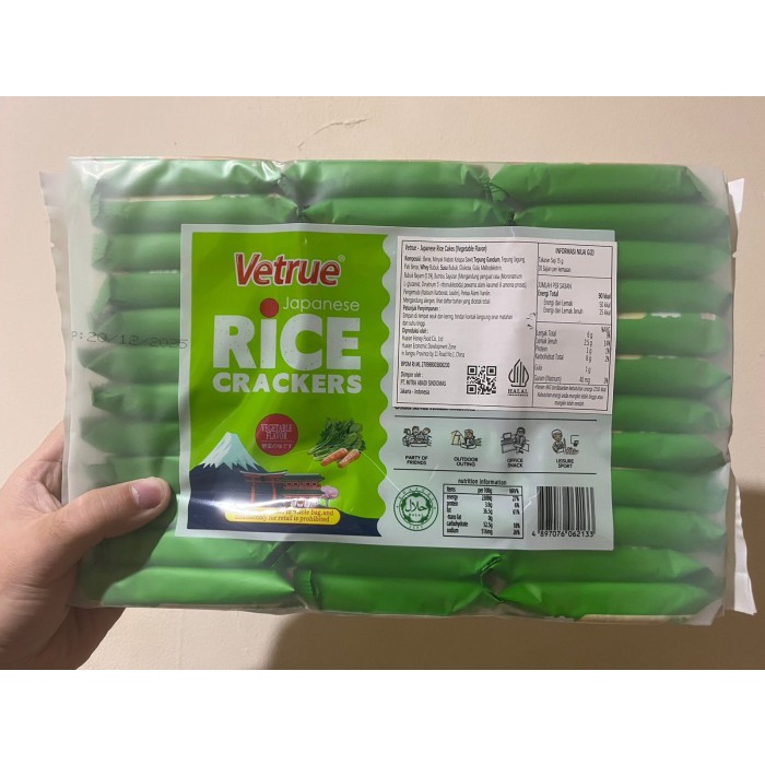 

SALE !!! VETRUE JAPANESE RICE CRACKERS VEGETABLE FLAVOR / VETRUE KUE BERAS RASA SAYUR 300G READYY