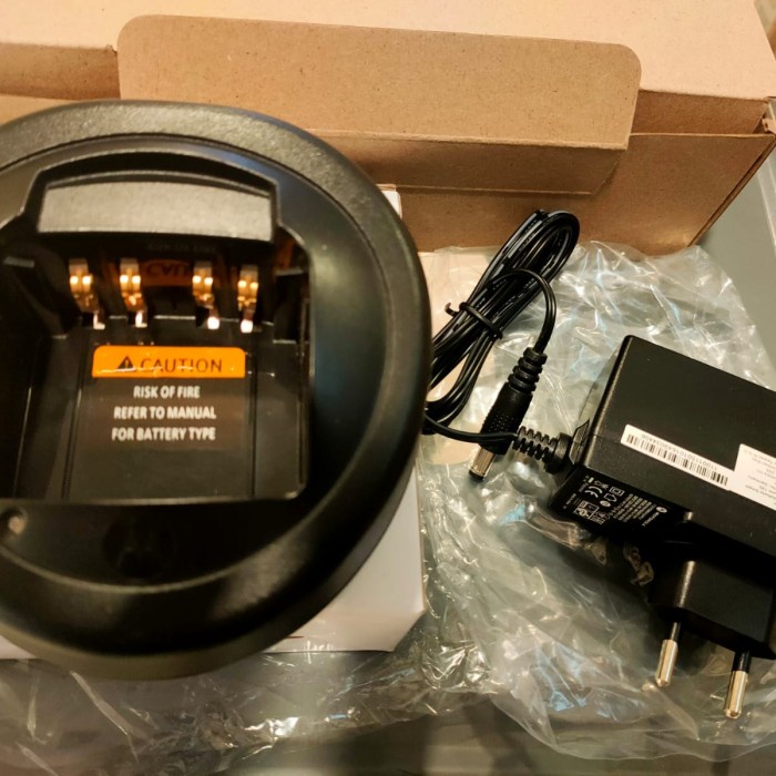 CHARGER XIR 6620 I APX 1000 MOTOROLA bawaan xir 6620 NNTN 8117A