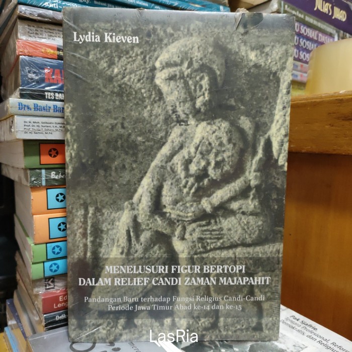 

BUKU MENELUSURI FIGUR BERTOPI DALAM RELIEF CANDI ZAMAN MAJAPAHIT