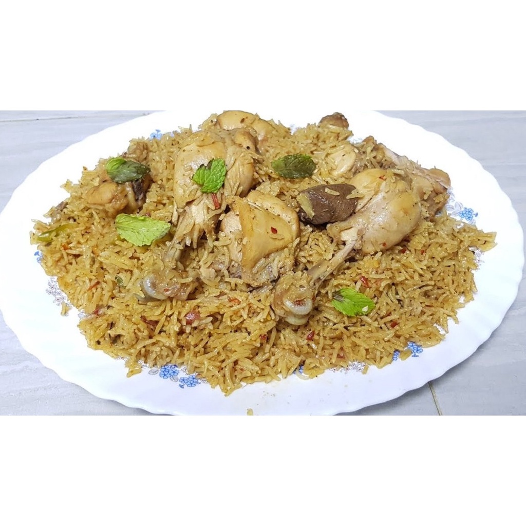 

BASMATI PREMIUM 750 GR DAN BUMBU KEBULI LENGKAP