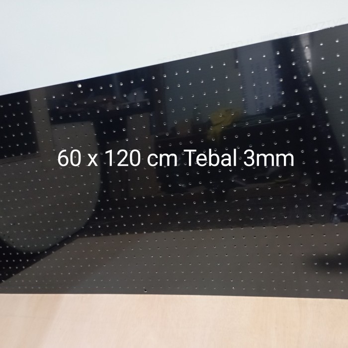 

PAPAN PEGBOARD 120 x 60 x 3