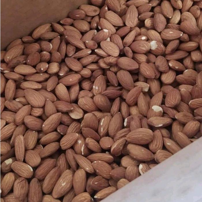 

SALE !!! KACANG ALMOND PLAIN TANPA KULIT 250GR - KCANG ALMND READYY