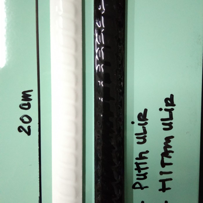 Bon bon keramik 20 cm hitam ULIR putih ULIR/keramik siku kuku macan