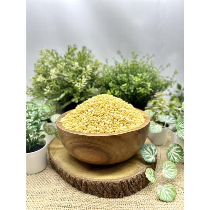 

SALE !!! KACANG HIJAU KUPAS / KACANG IJO / MUNG BEAN 500 GR READYY