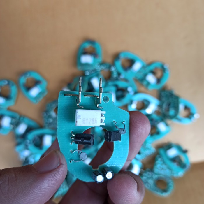 ic pcb otomatis retrack spion toyota Alphard harrier