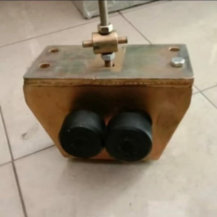 Safety Cargo Lift Barang / Safety Device Lift Barang / rem lift barang