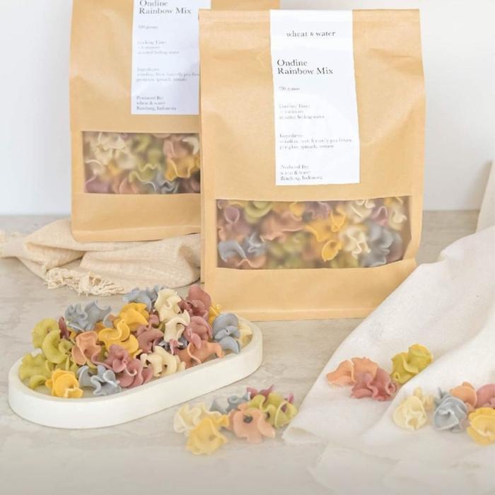 

Ready Pasta Ondine Rainbow Dari Wheat & Water
