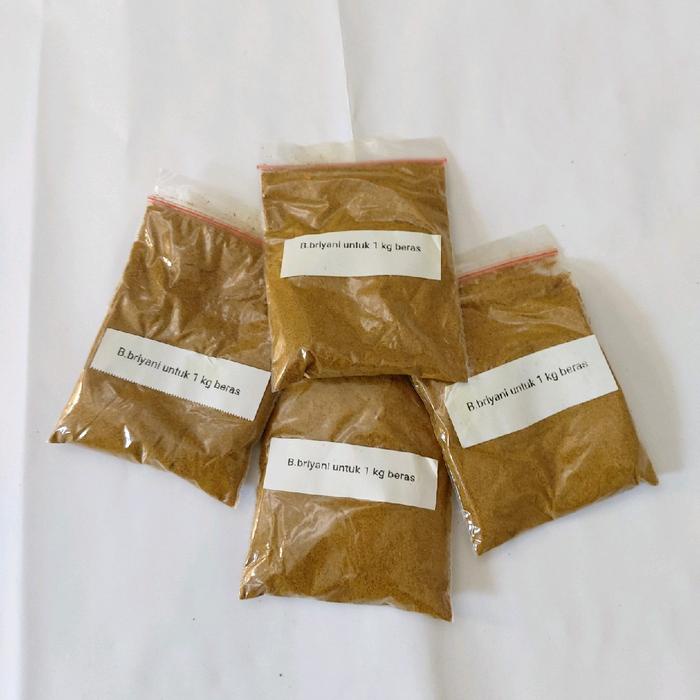 

HJK paket hemat 1kg beras bumbu kebuli, mandhi, kabsah, briyani, bukhori dan kabsah plus beras